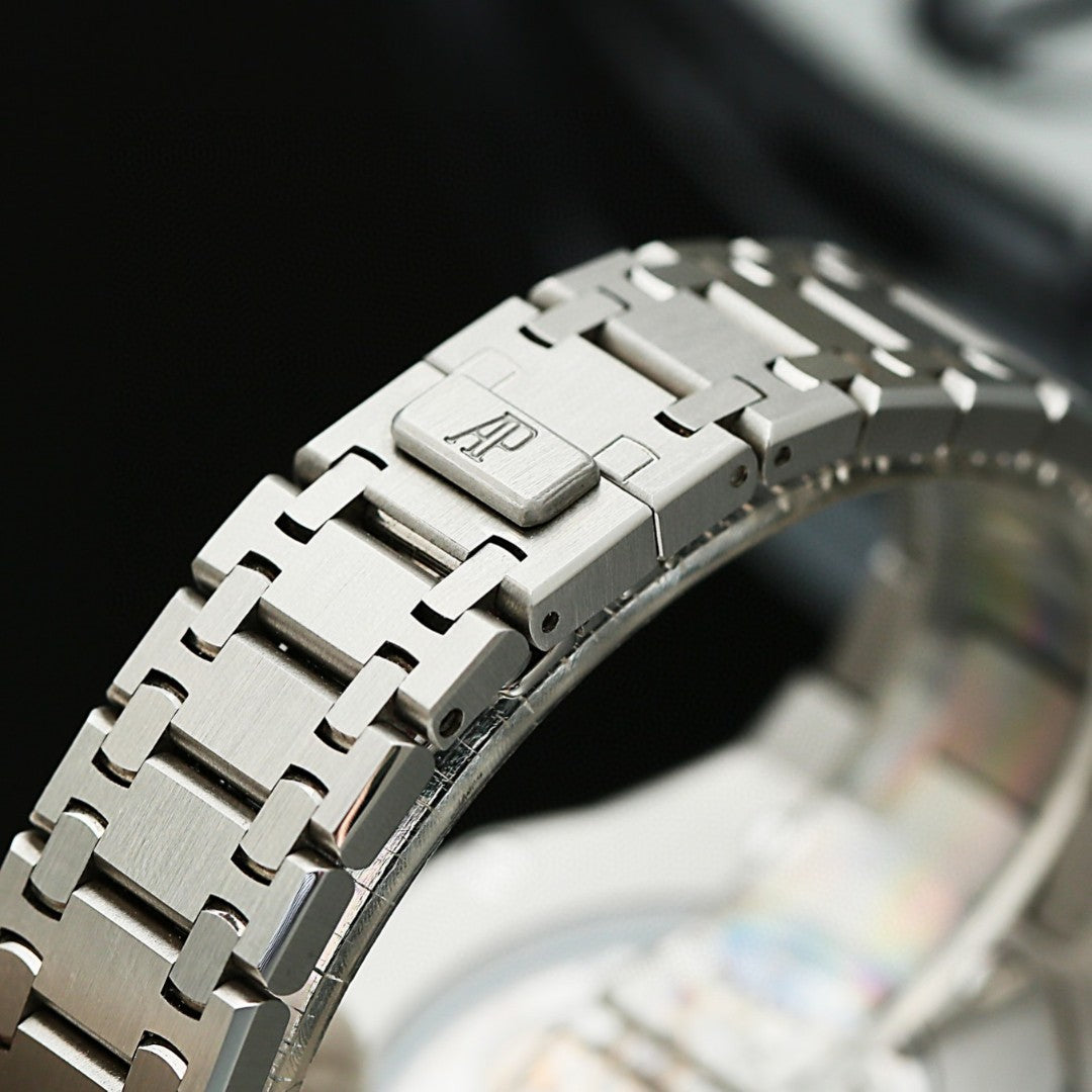 Audemars Piguet 25977ST Watch Only